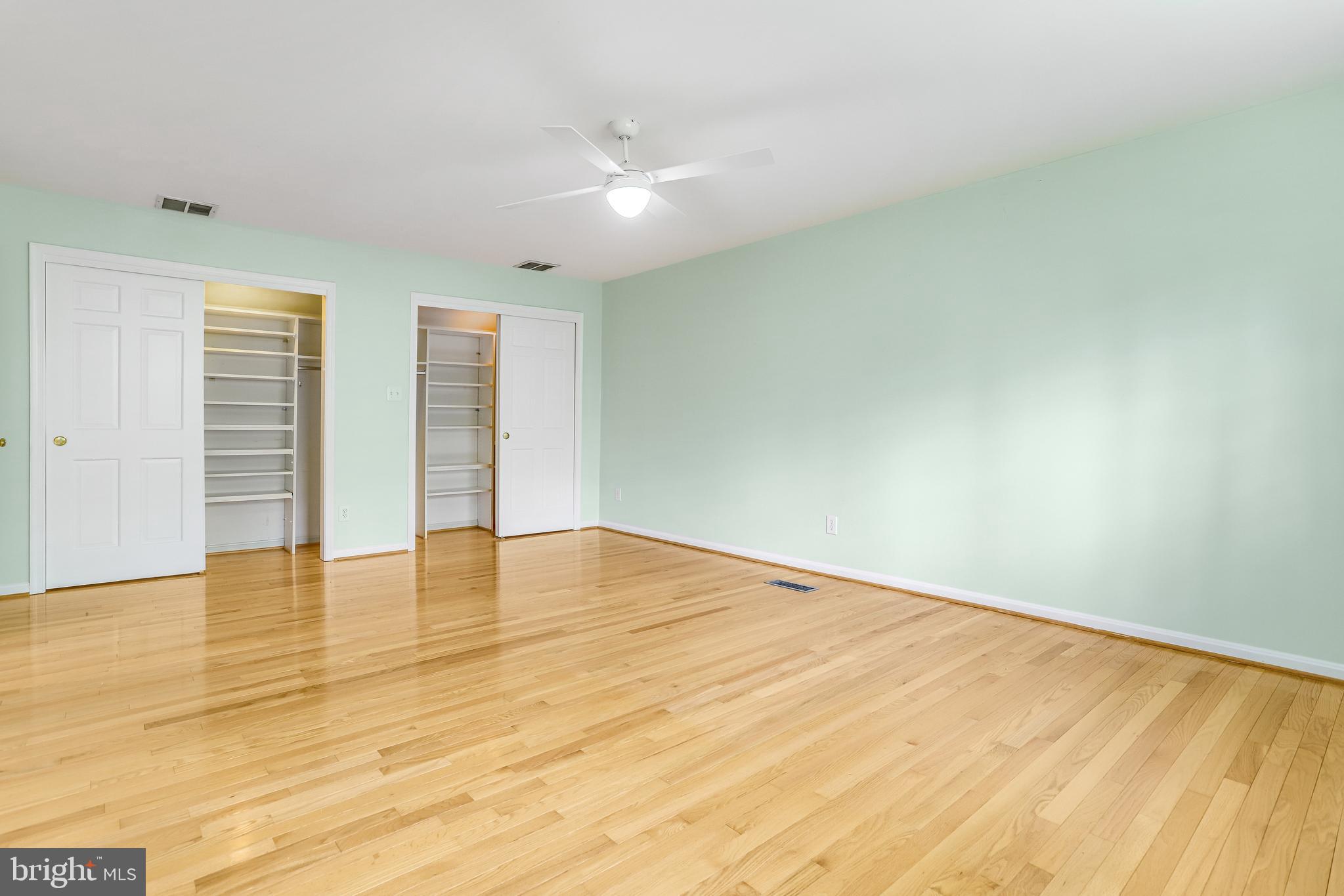 CHAIN BRIDGE WOODS - Residential