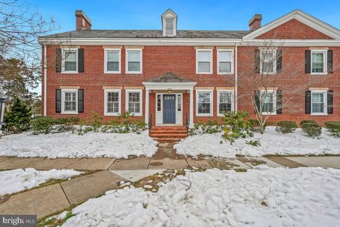 4512 36TH STREET S A1 ARLINGTON VA 22206