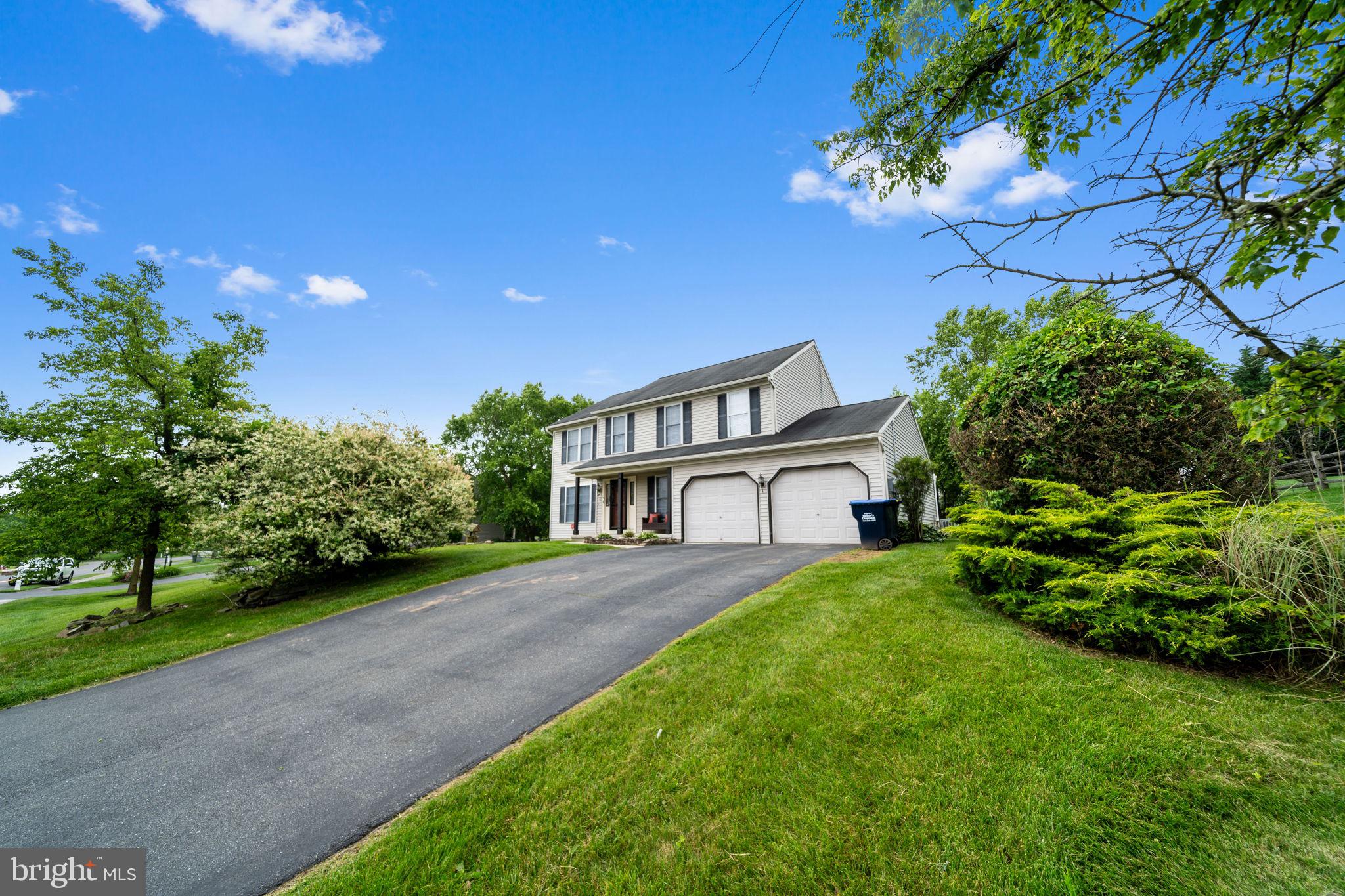 106 SANDY WAY