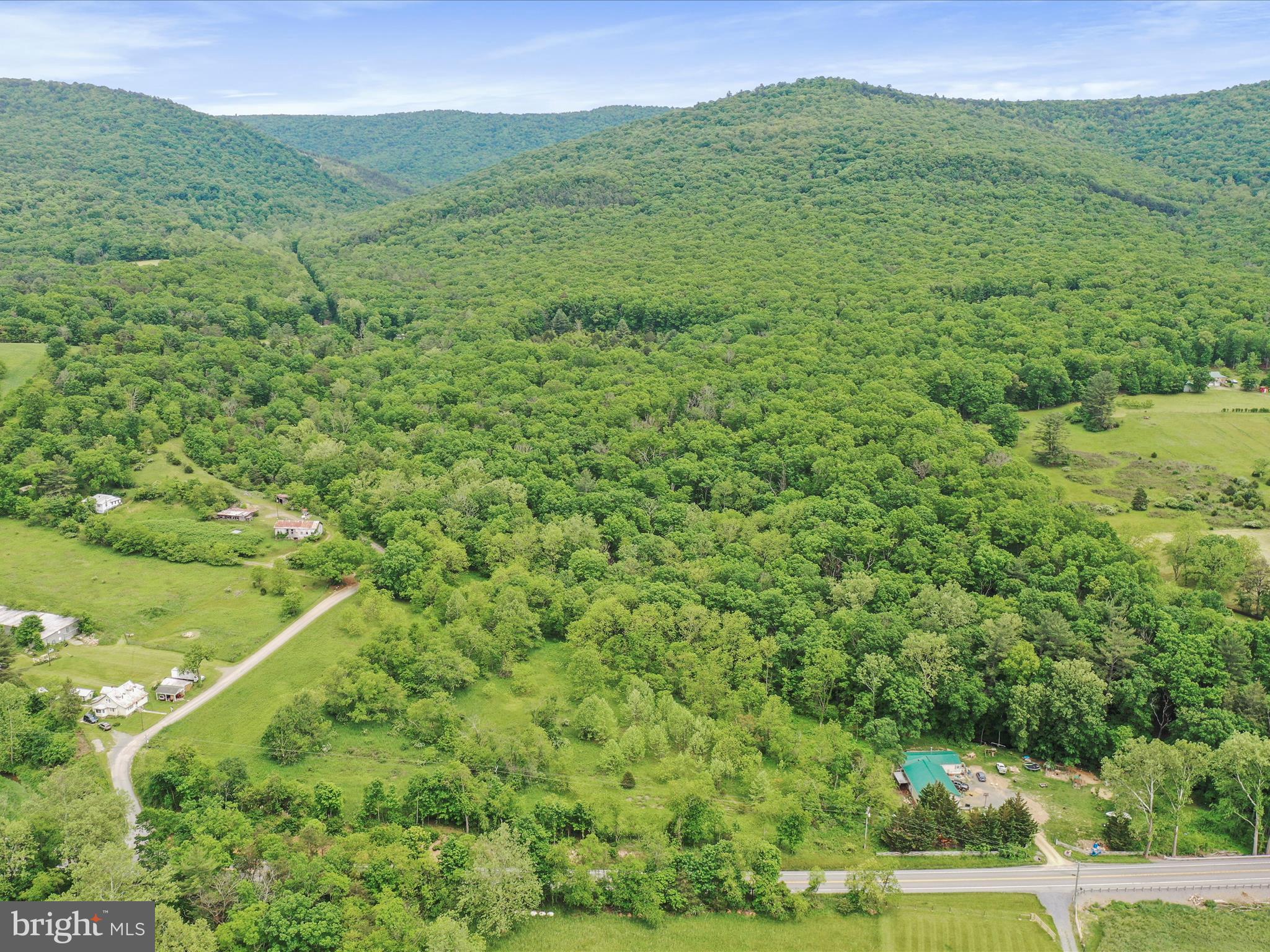 NONE UNRESTRICTED - Land