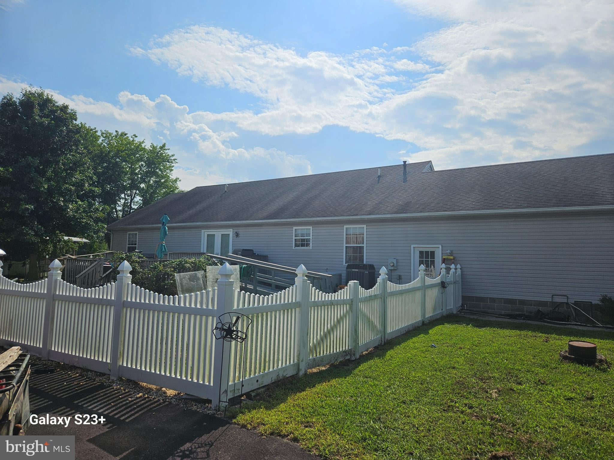 213 S PAULA LYNNE DRIVE