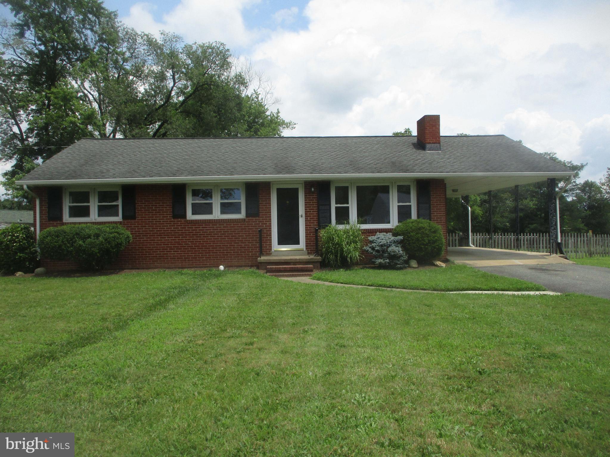 Wonderful location minutes to rt #1 and 1-95 in south Stafford LARGE FENCED YARD. Brick rambler with a carport and full basement finished with a rec room, den and bath. available now. Recently painted and new carpet, no pets no smoking