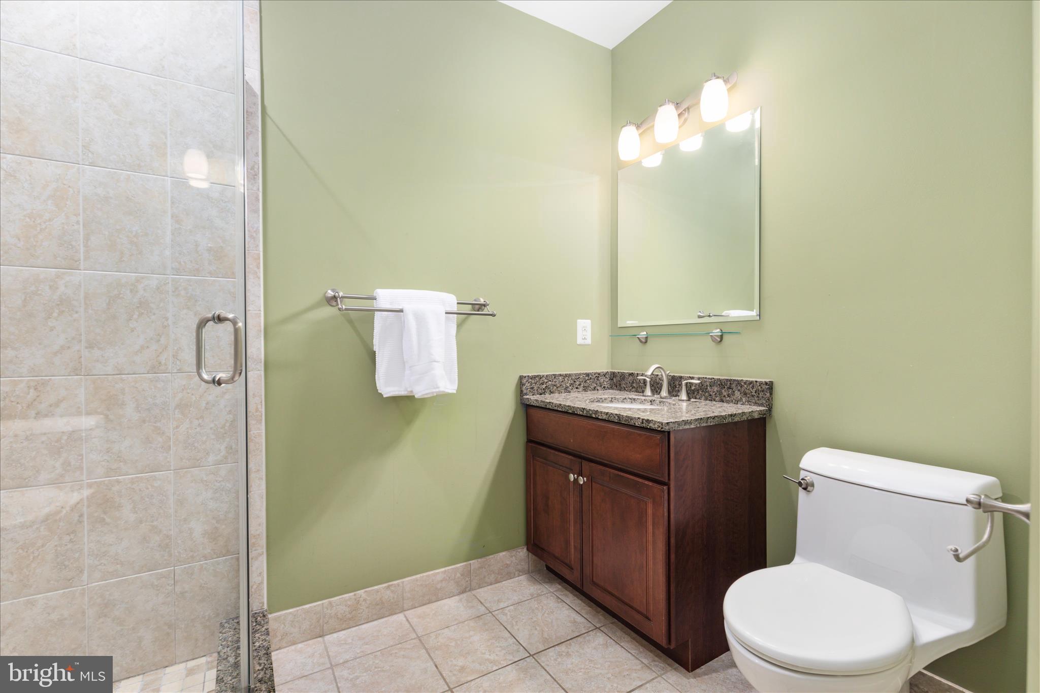 BELMONT COUNTRY CLUB - Residential