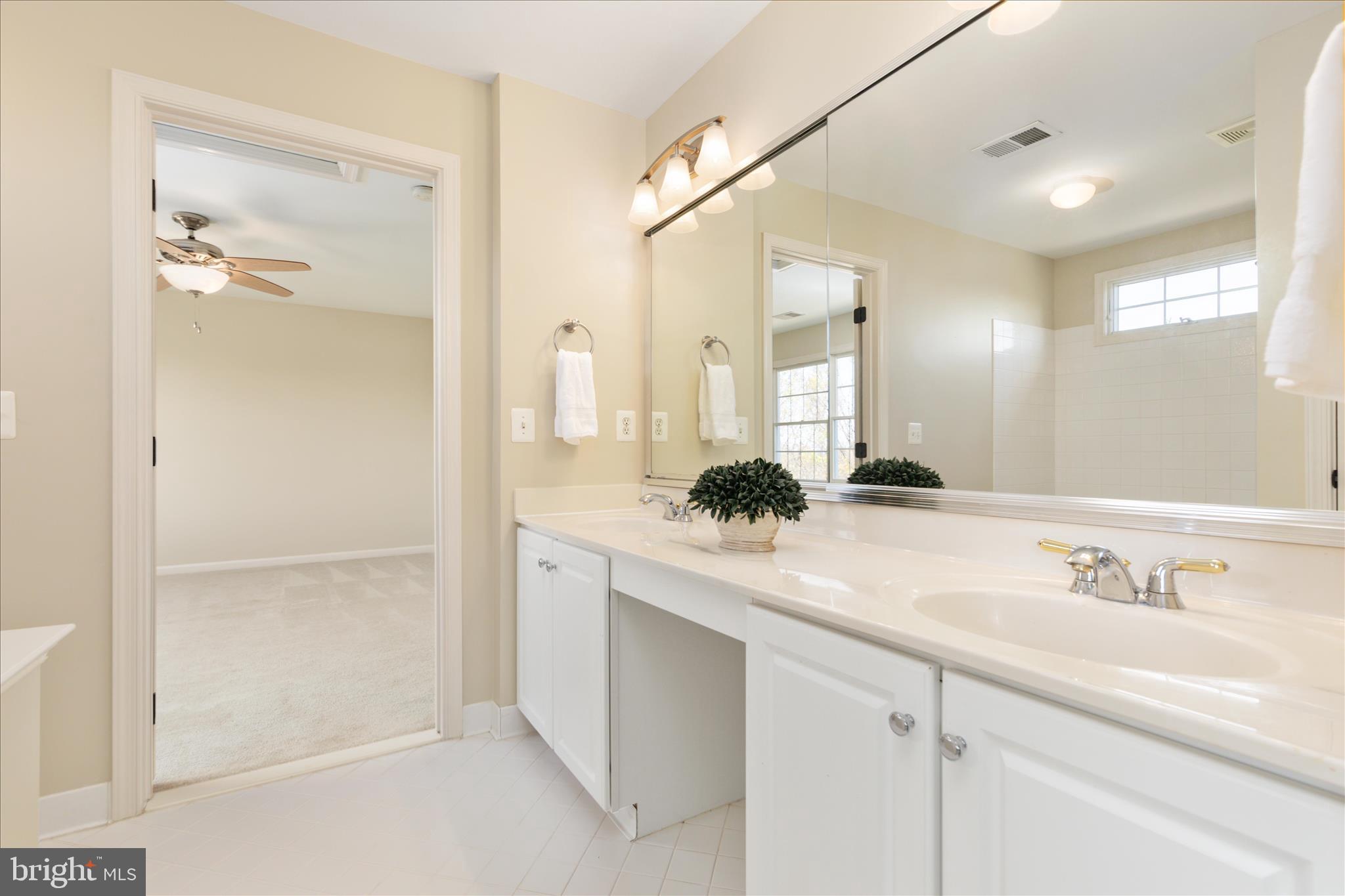 BELMONT COUNTRY CLUB - Residential