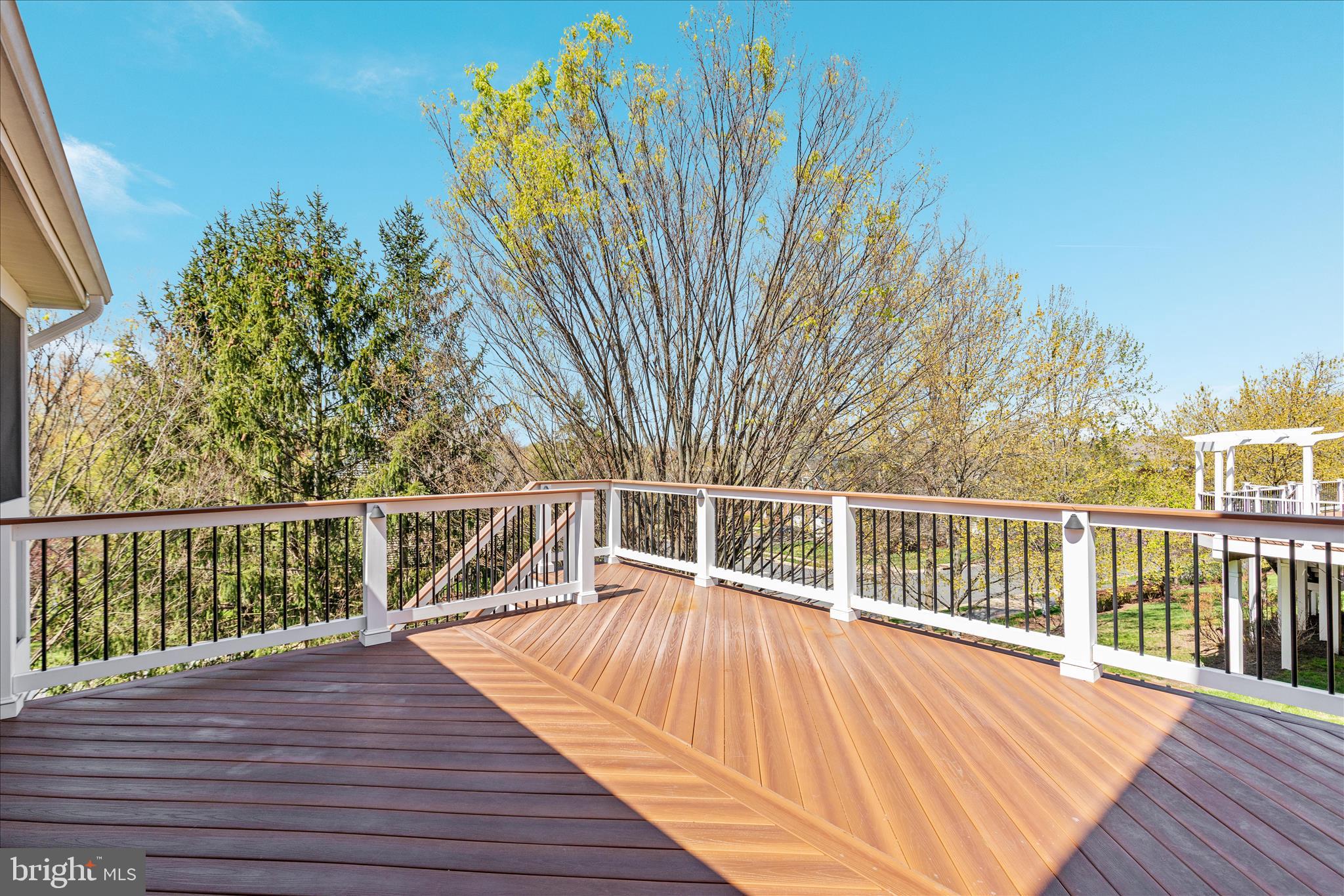 BELMONT COUNTRY CLUB - Residential