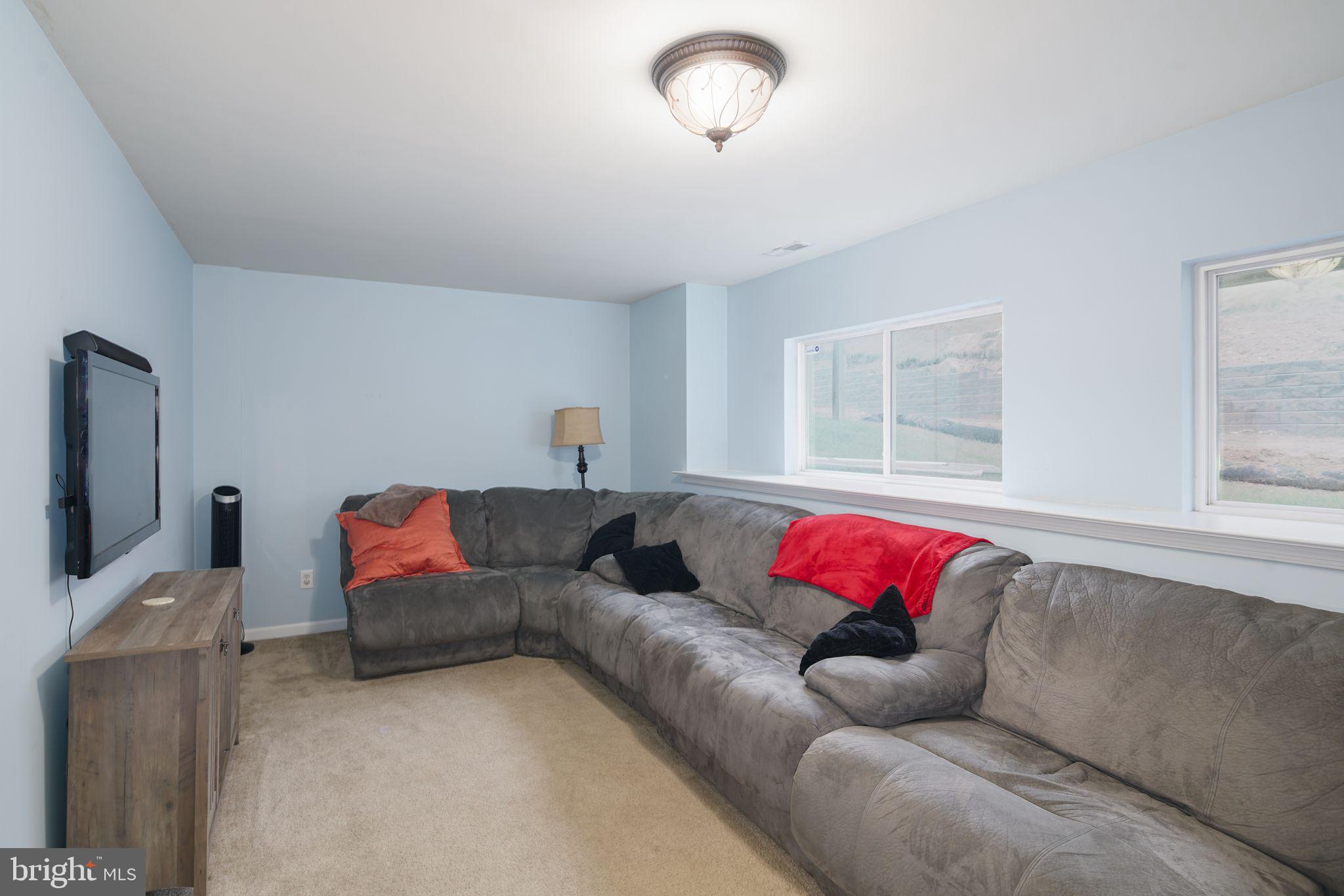DOWNINGTOWN - Residential