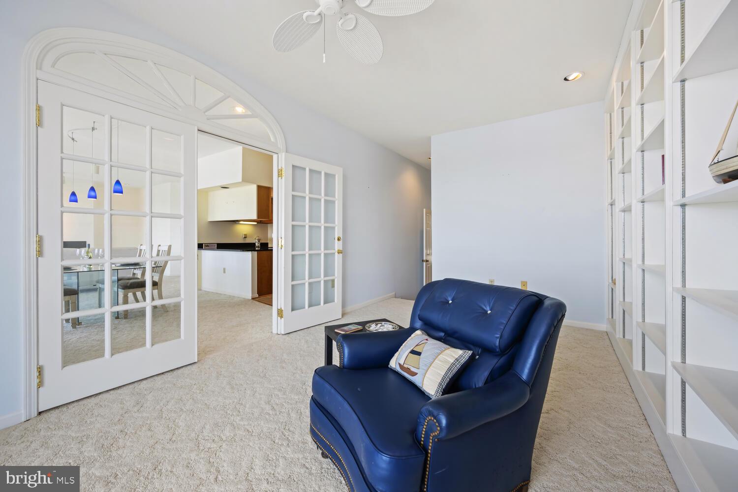 OYSTER COVE - Residential