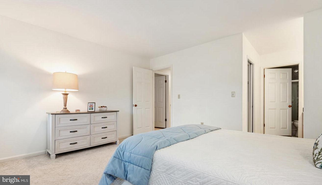 OYSTER COVE - Residential