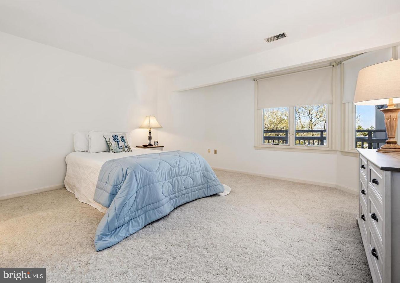 OYSTER COVE - Residential