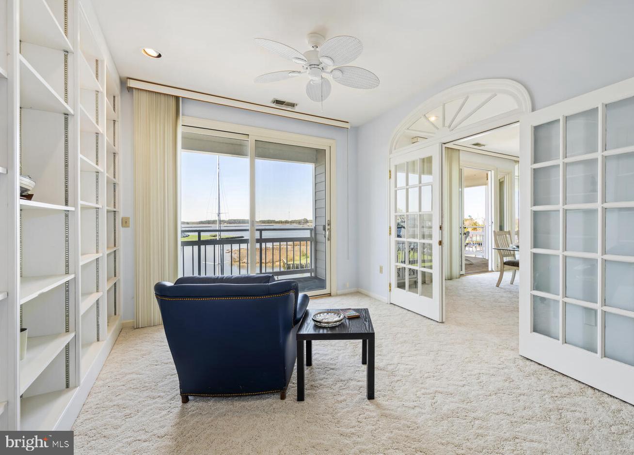 OYSTER COVE - Residential