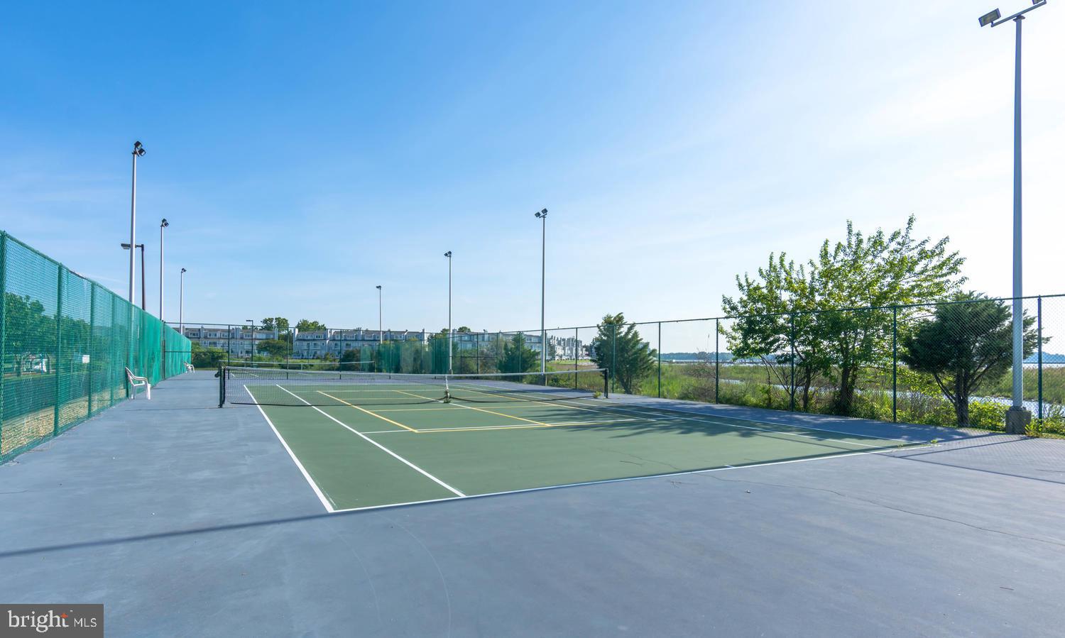 OYSTER COVE - Residential