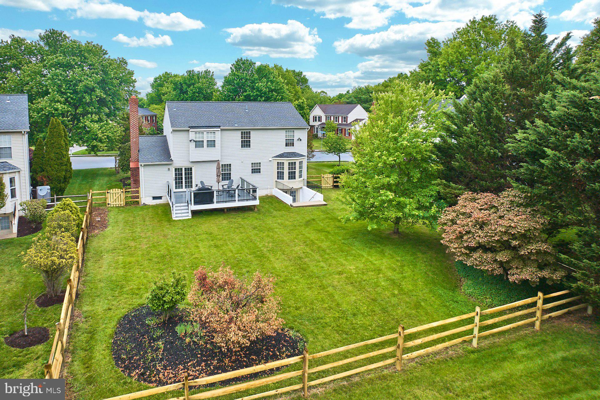 POLO FIELDS - Residential