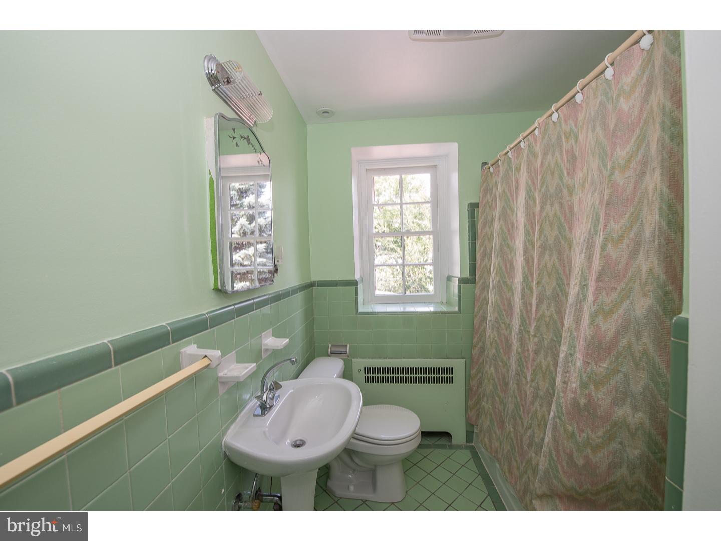 MERION STATION - Residential