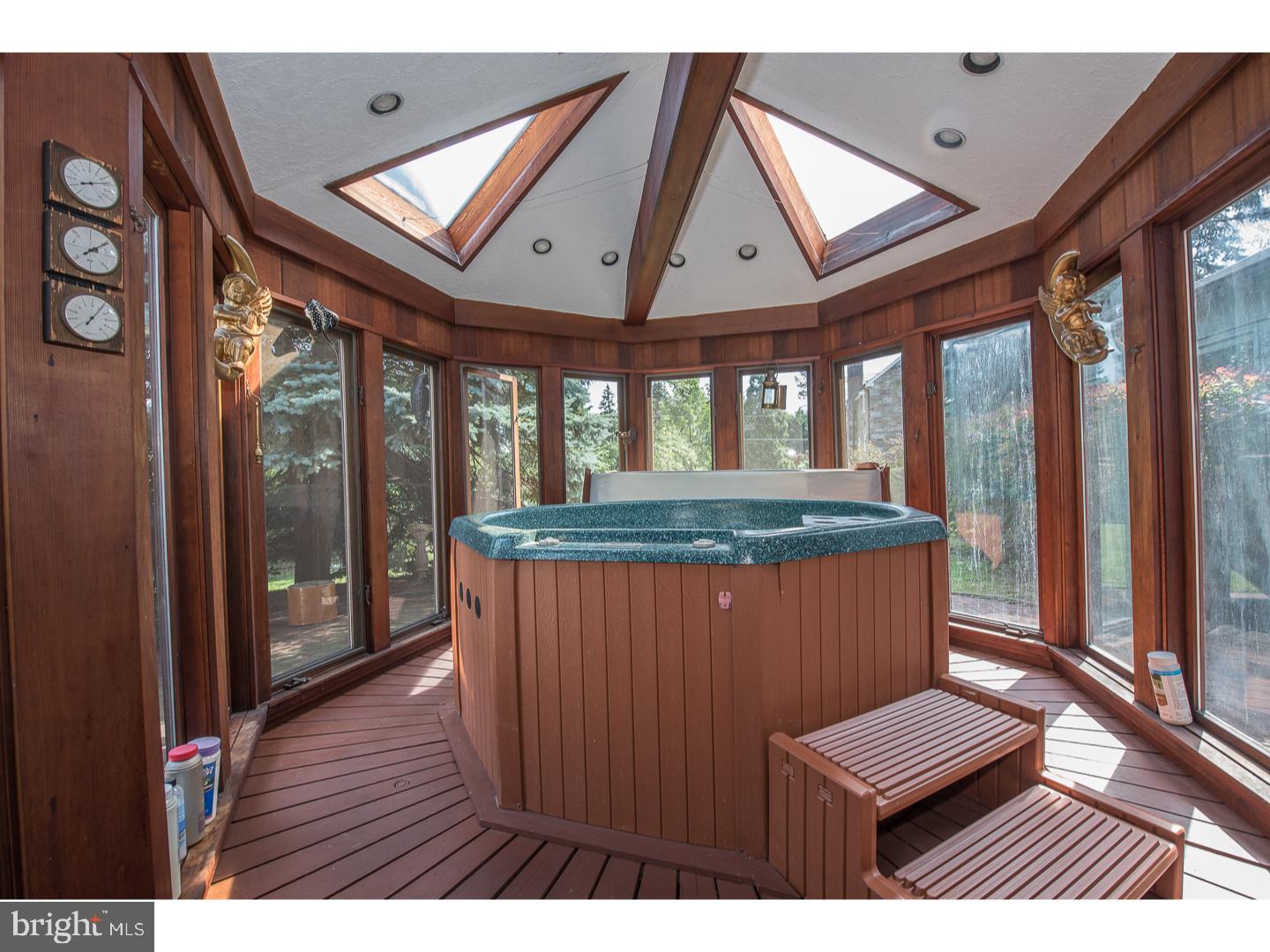 MERION STATION - Residential