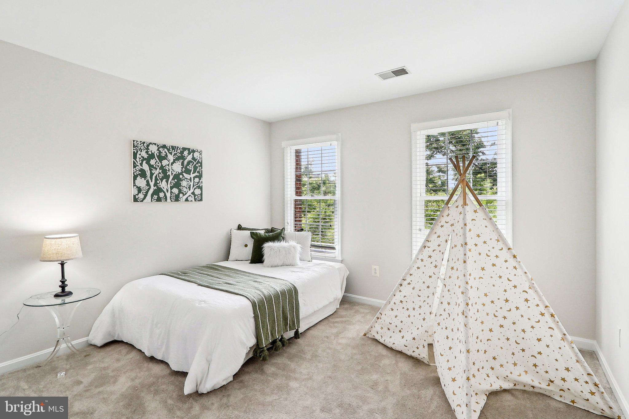 CHANCERY SQUARE - Residential