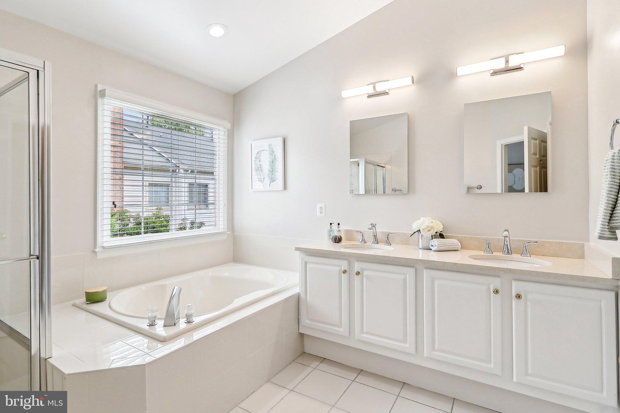 CHANCERY SQUARE - Residential