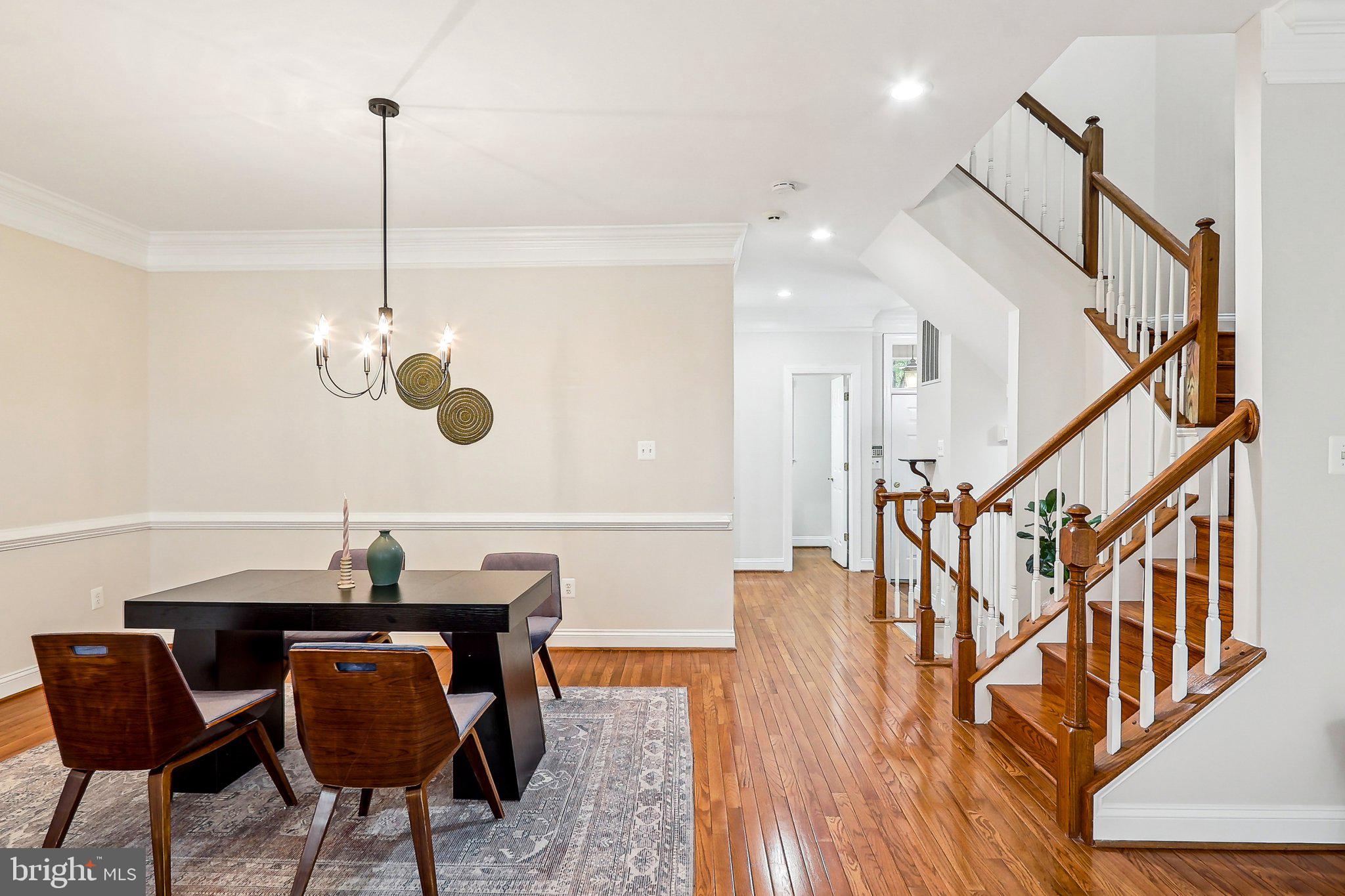 CHANCERY SQUARE - Residential