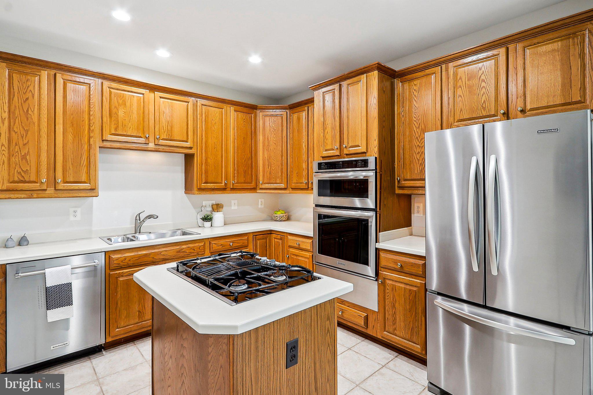 CHANCERY SQUARE - Residential