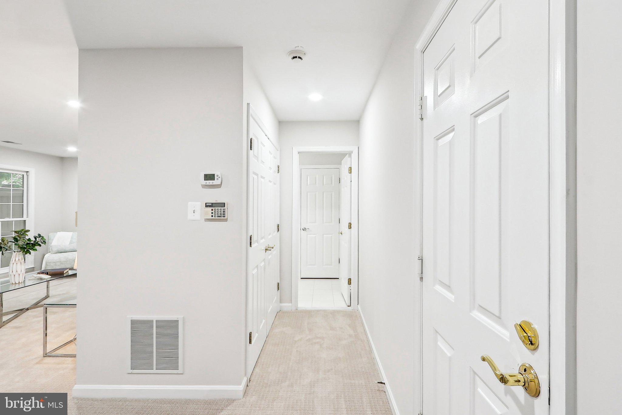 CHANCERY SQUARE - Residential