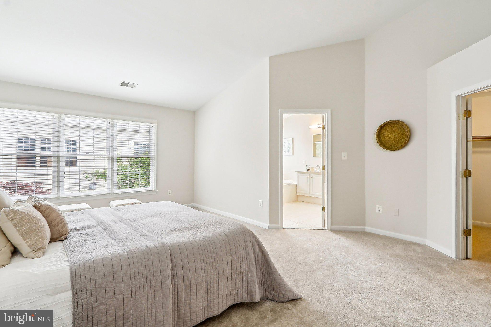 CHANCERY SQUARE - Residential