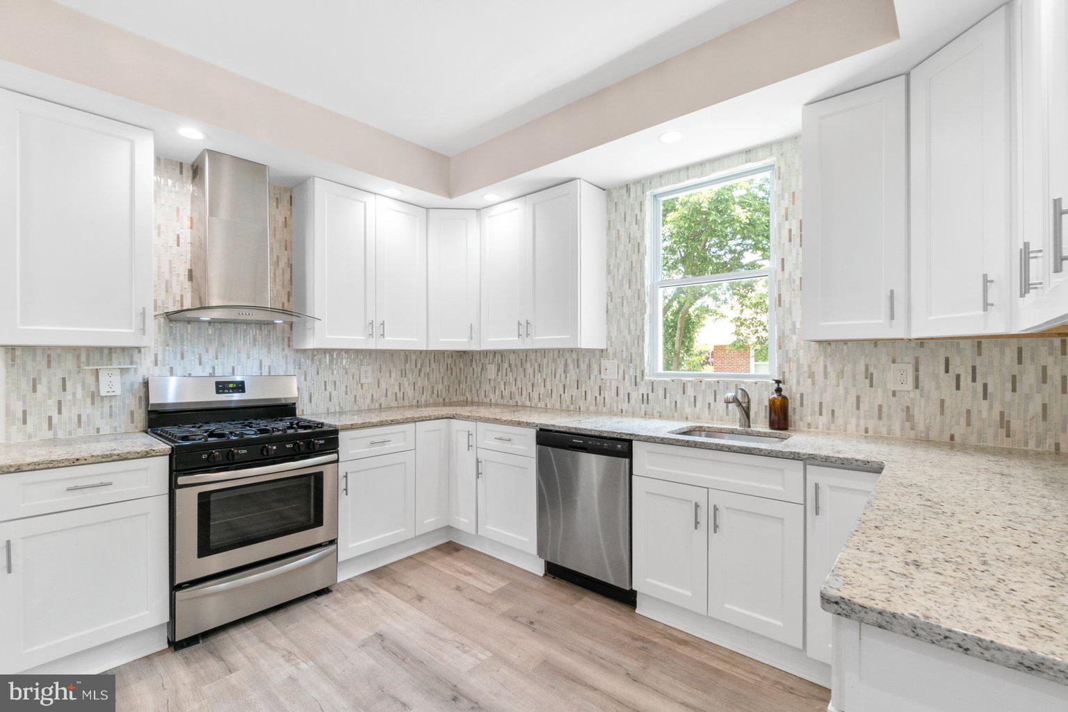 OVERLEA - Residential