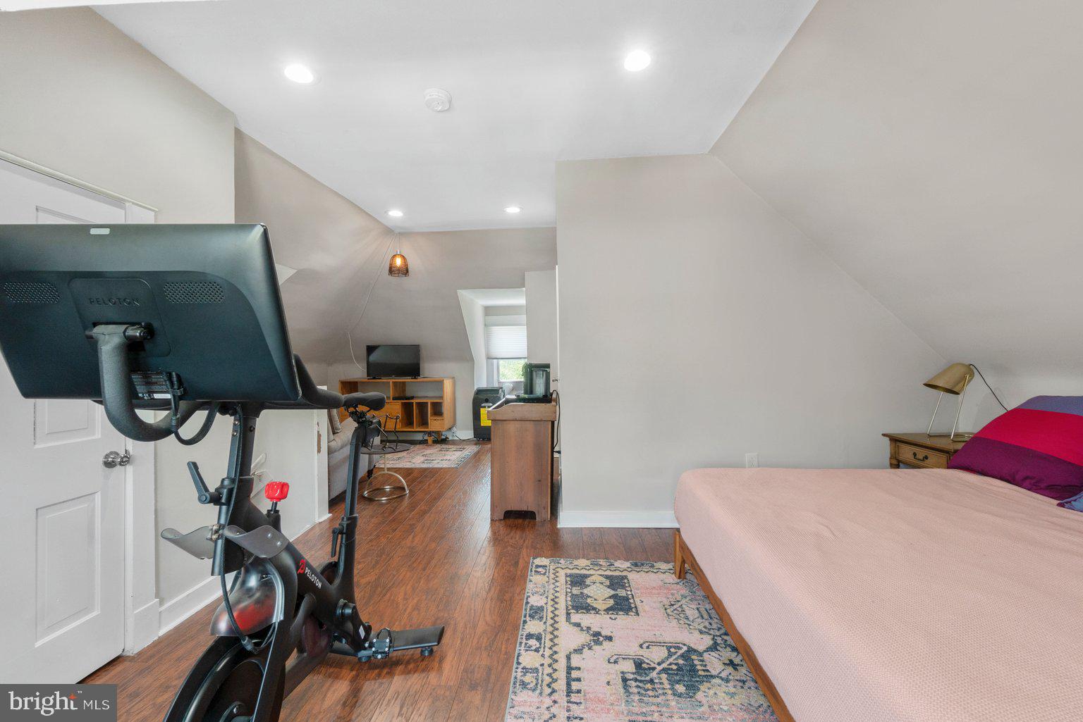 OVERLEA - Residential