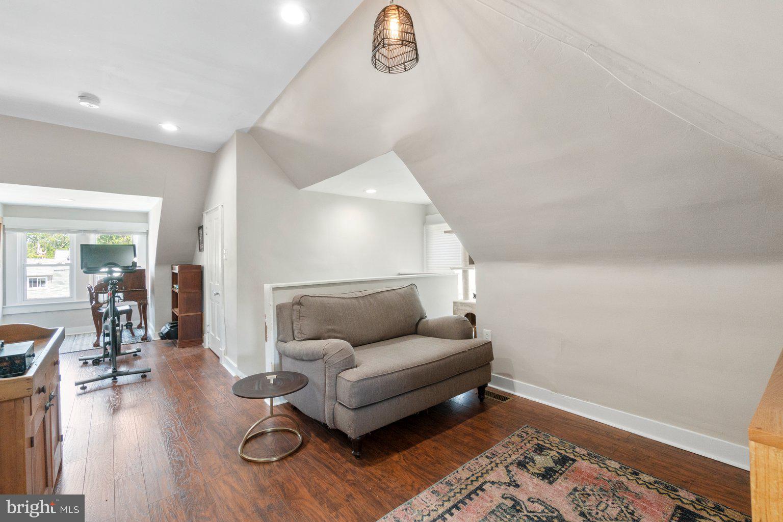 OVERLEA - Residential