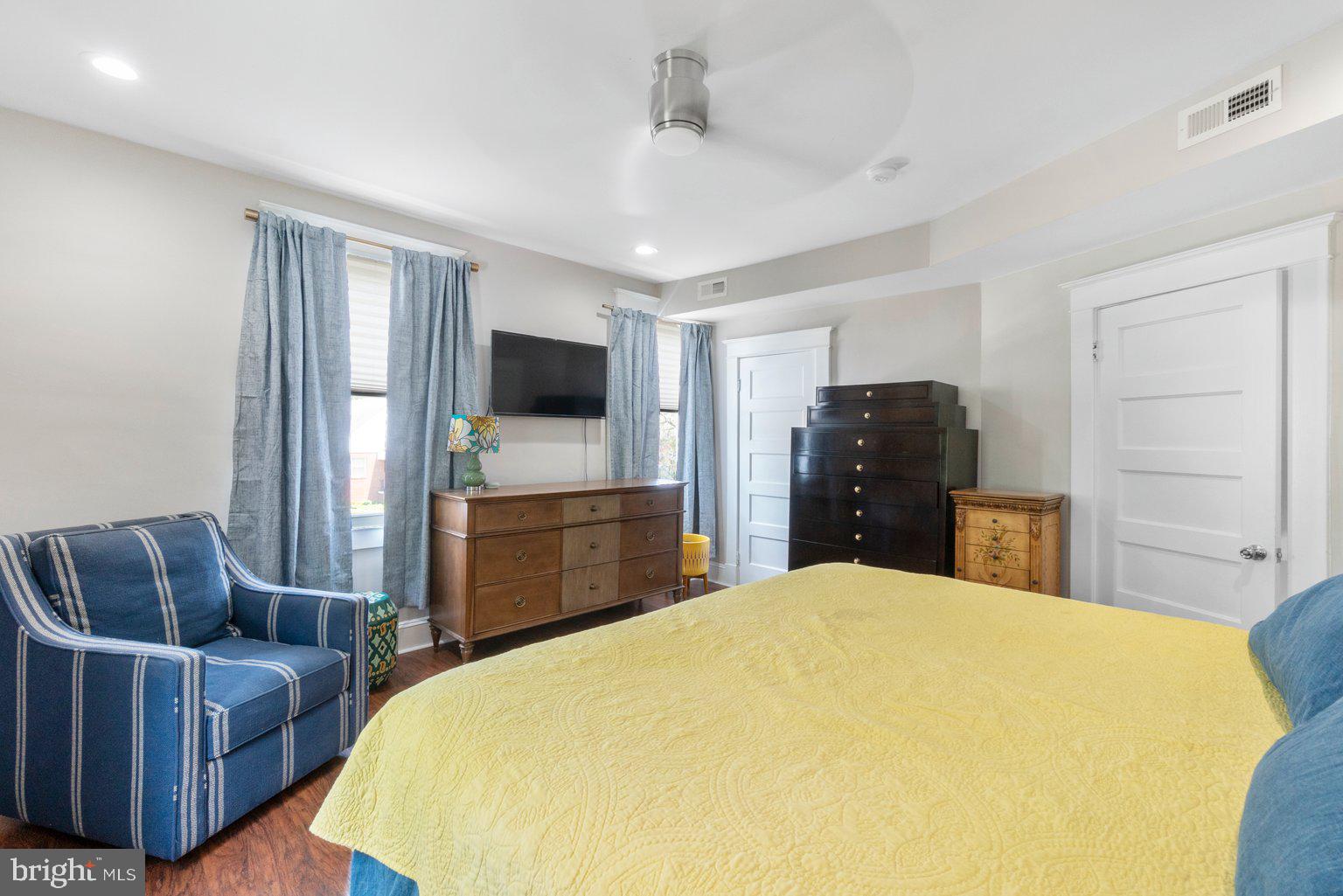 OVERLEA - Residential