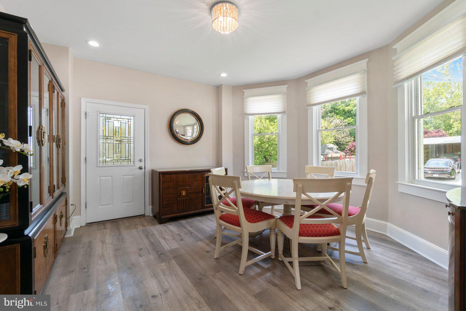 OVERLEA - Residential