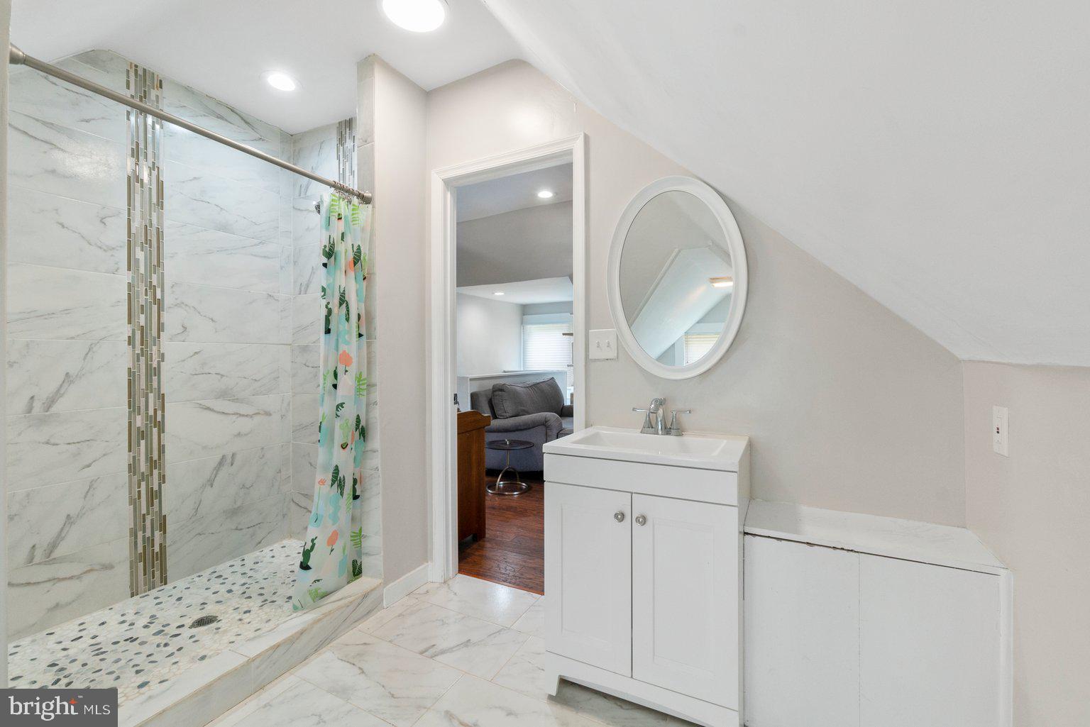 OVERLEA - Residential