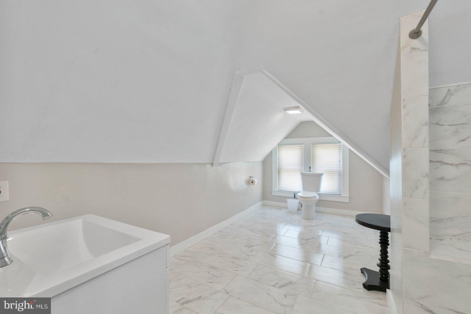 OVERLEA - Residential