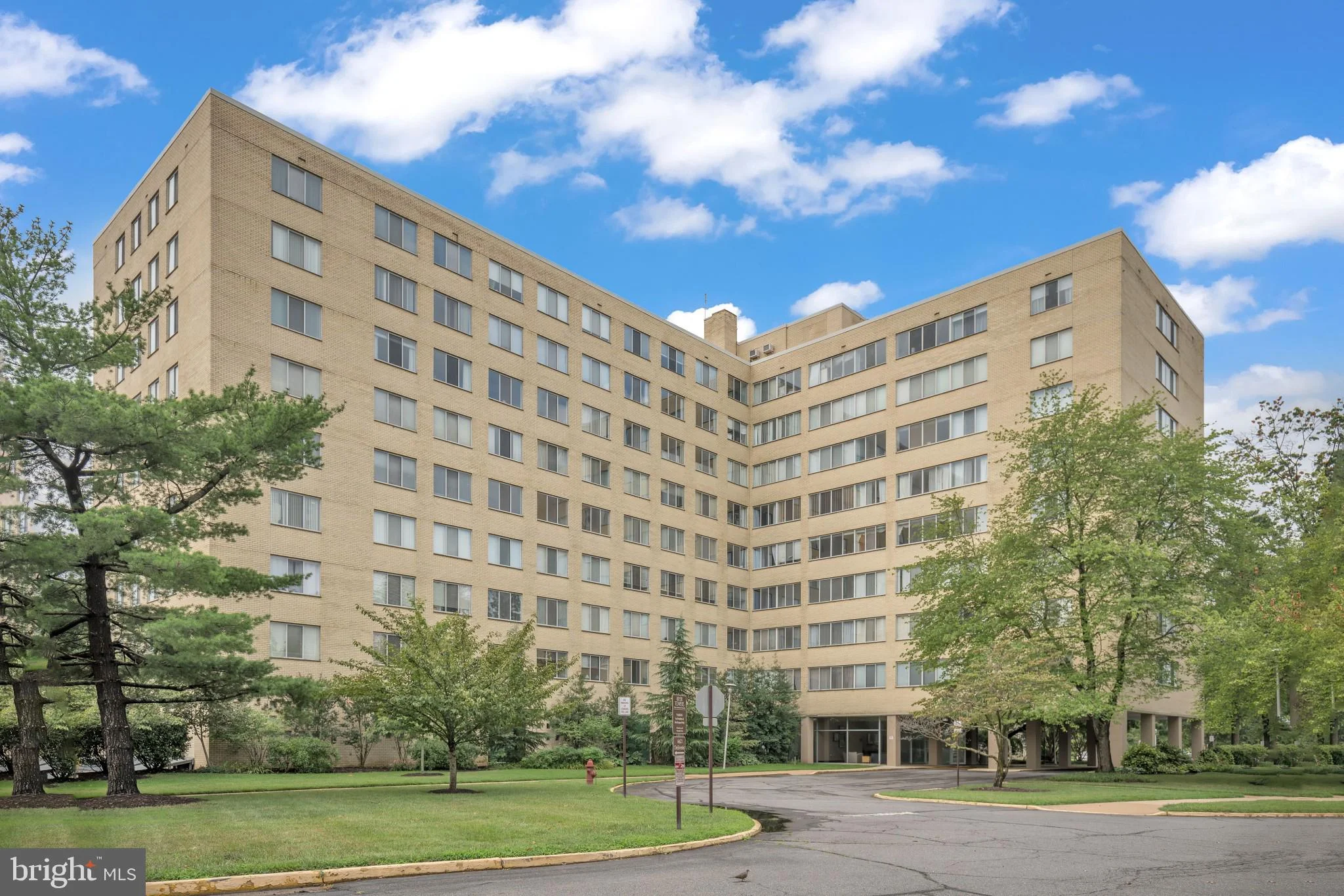 6621 Wakefield Drive Unit 706, Alexandria, VA 22307