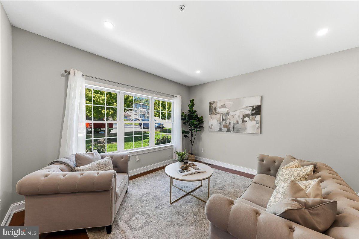 WEST CHESTER BORO - Residential