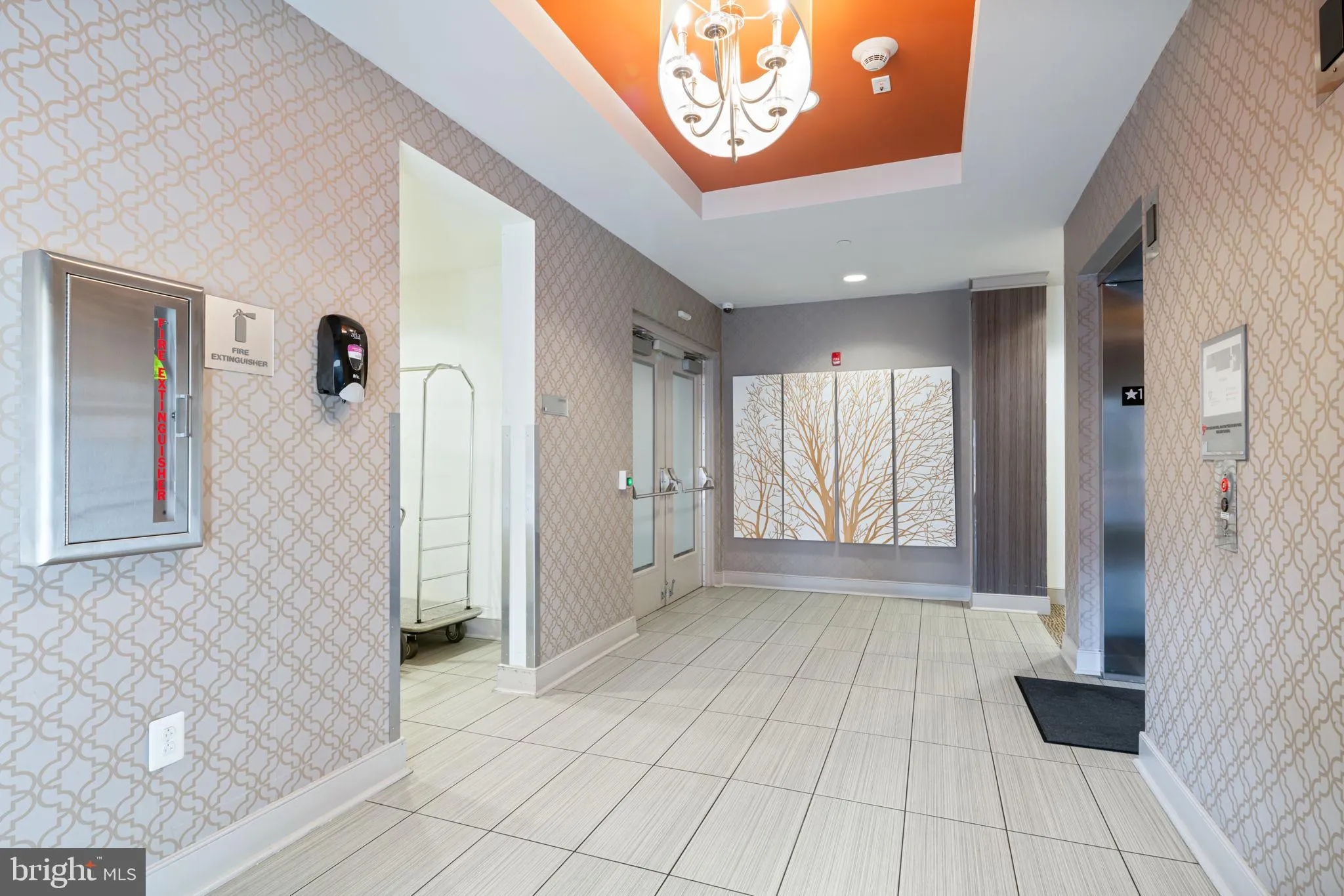 Philadelphia, Pennsylvania 19146, United States, 3 Bedrooms Bedrooms, ,3 BathroomsBathrooms,Residential,Contingent,215918