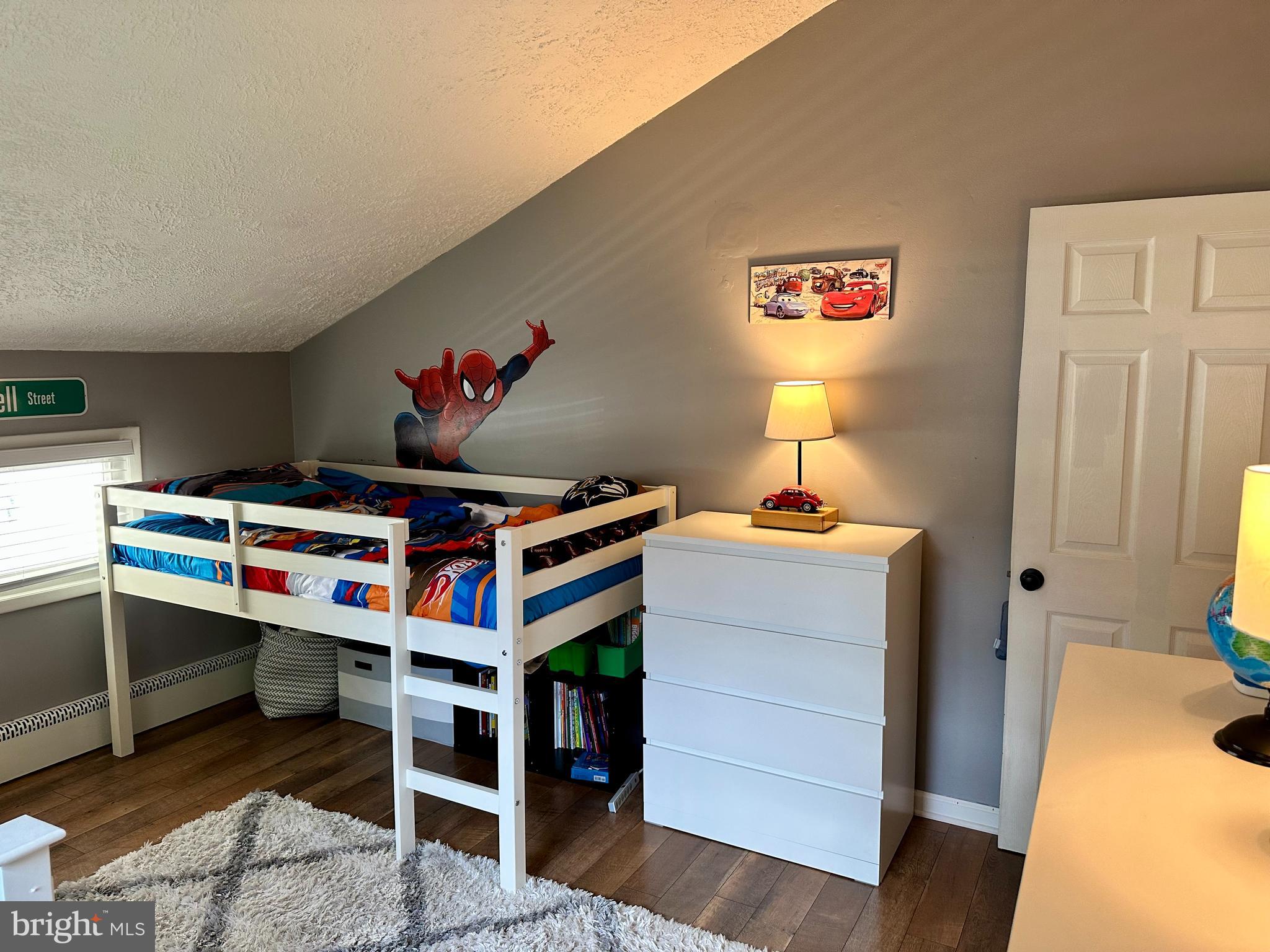 WYNNEWOOD - Residential