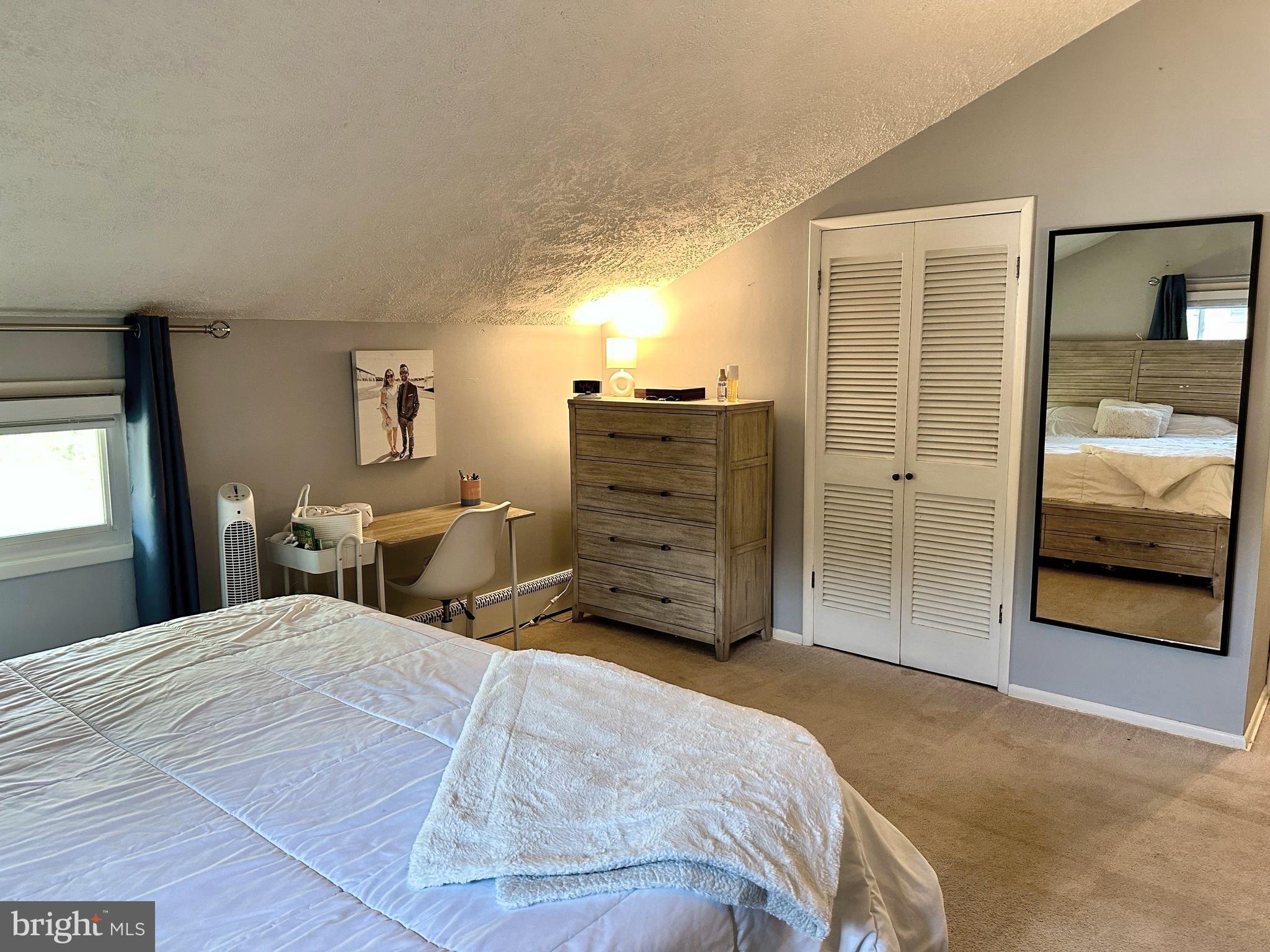 WYNNEWOOD - Residential