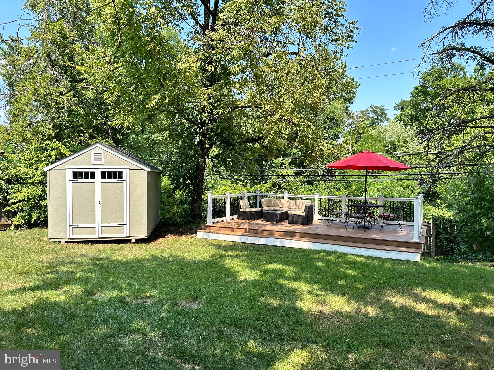 WYNNEWOOD - Residential