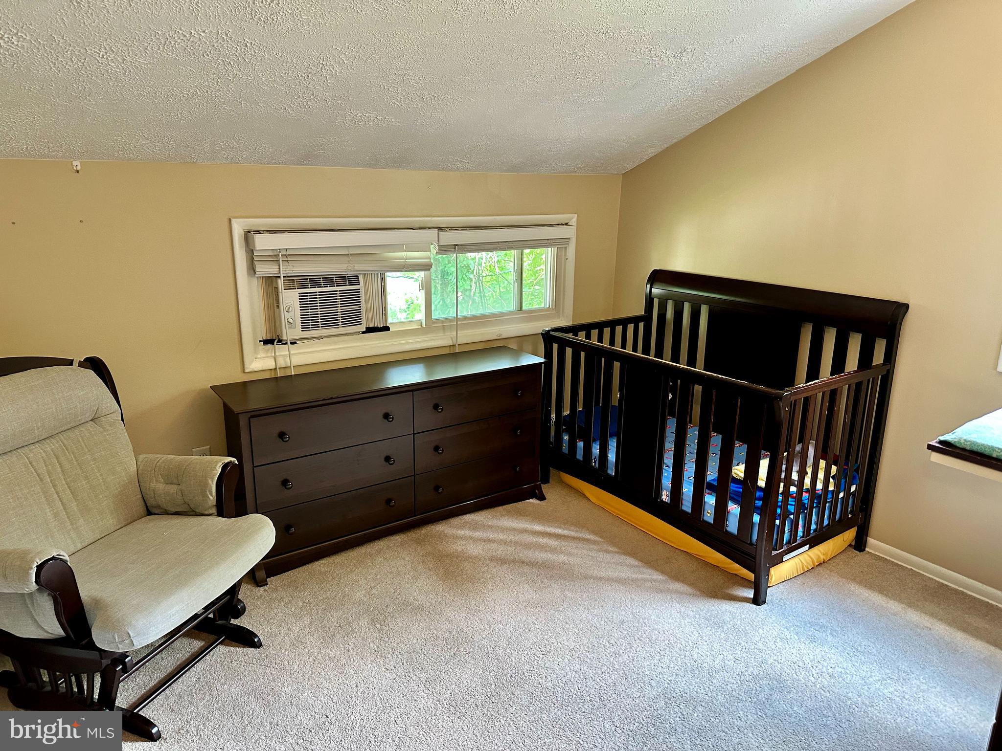 WYNNEWOOD - Residential