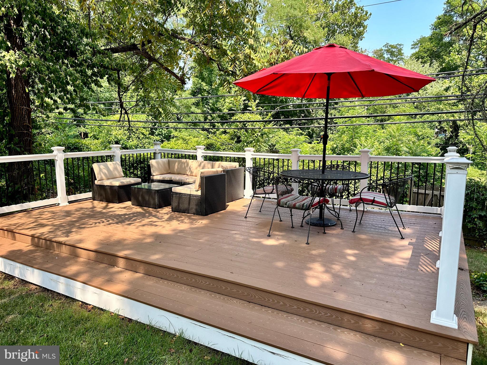 WYNNEWOOD - Residential