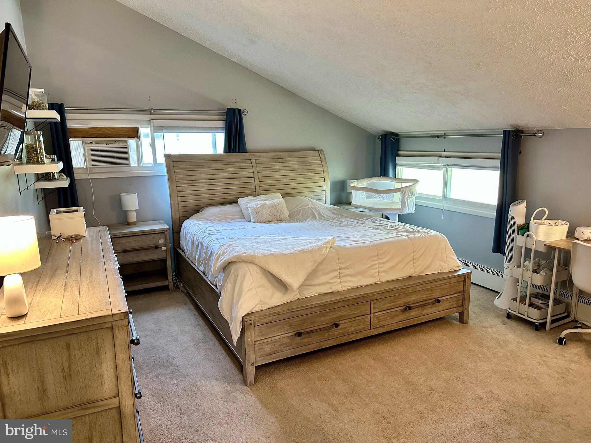 WYNNEWOOD - Residential