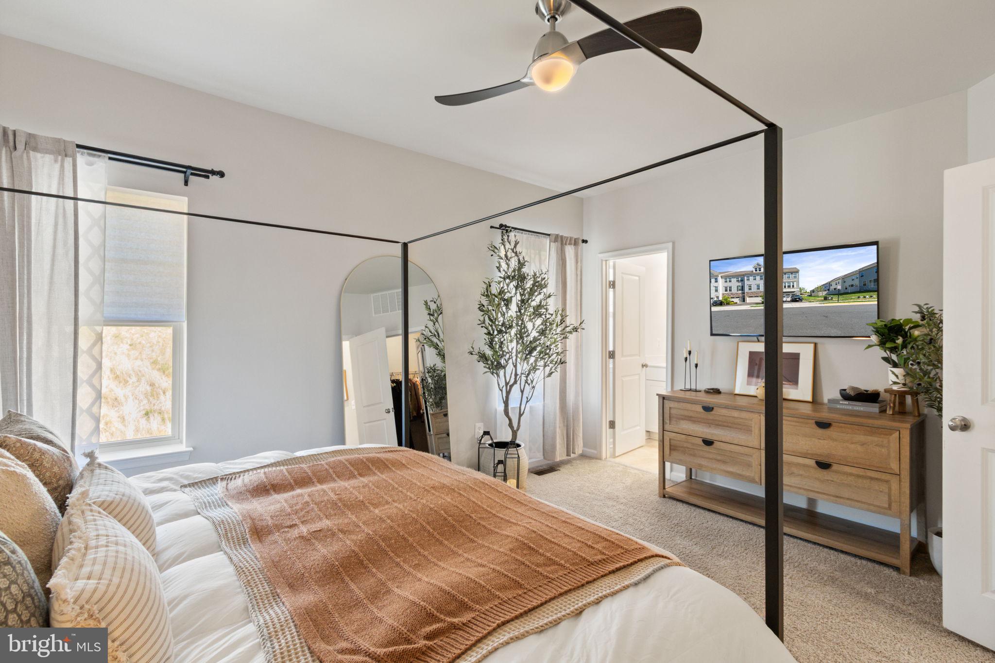 WHITSON WOODS - Residential