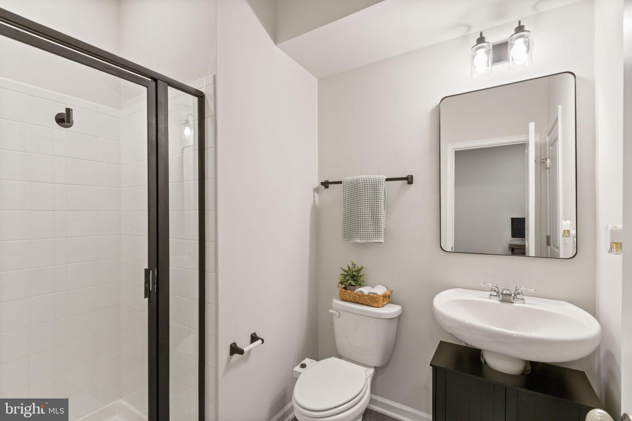 WHITSON WOODS - Residential