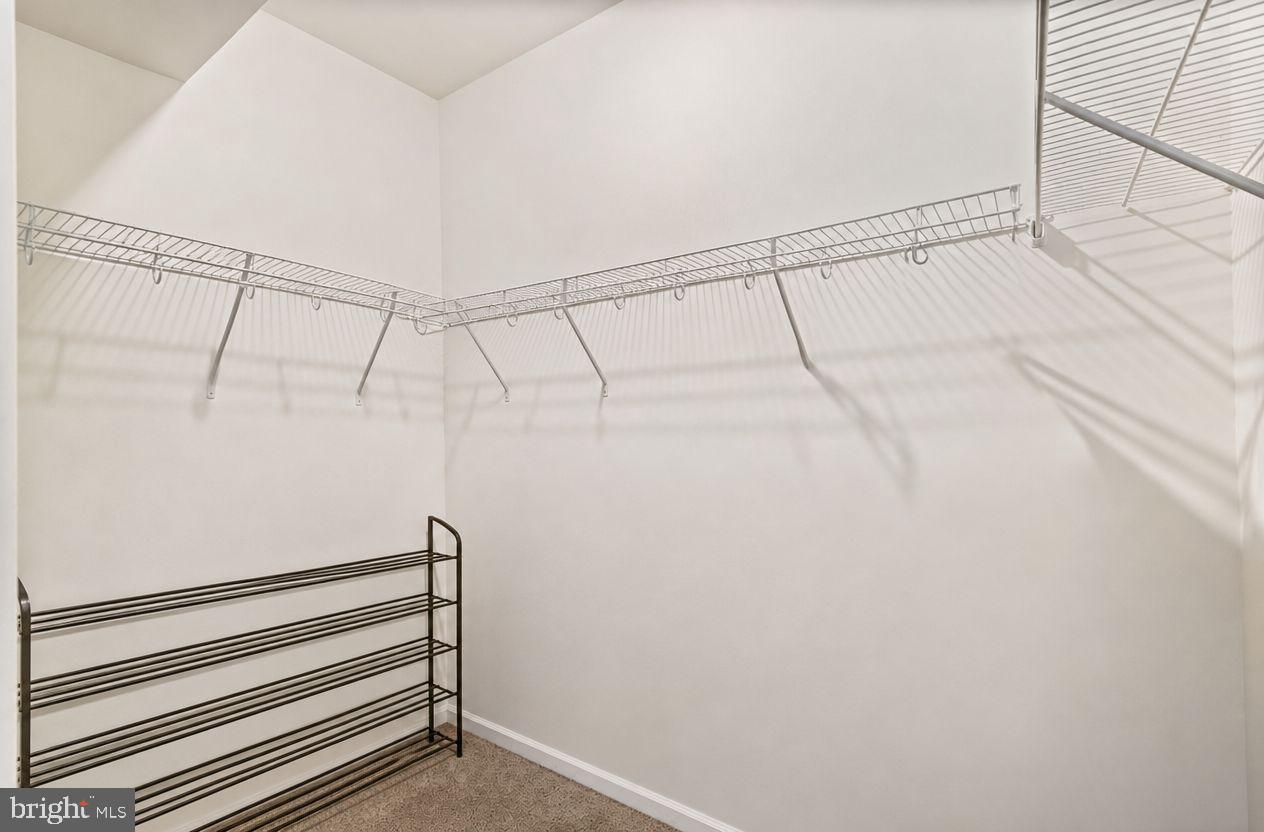 WHITSON WOODS - Residential