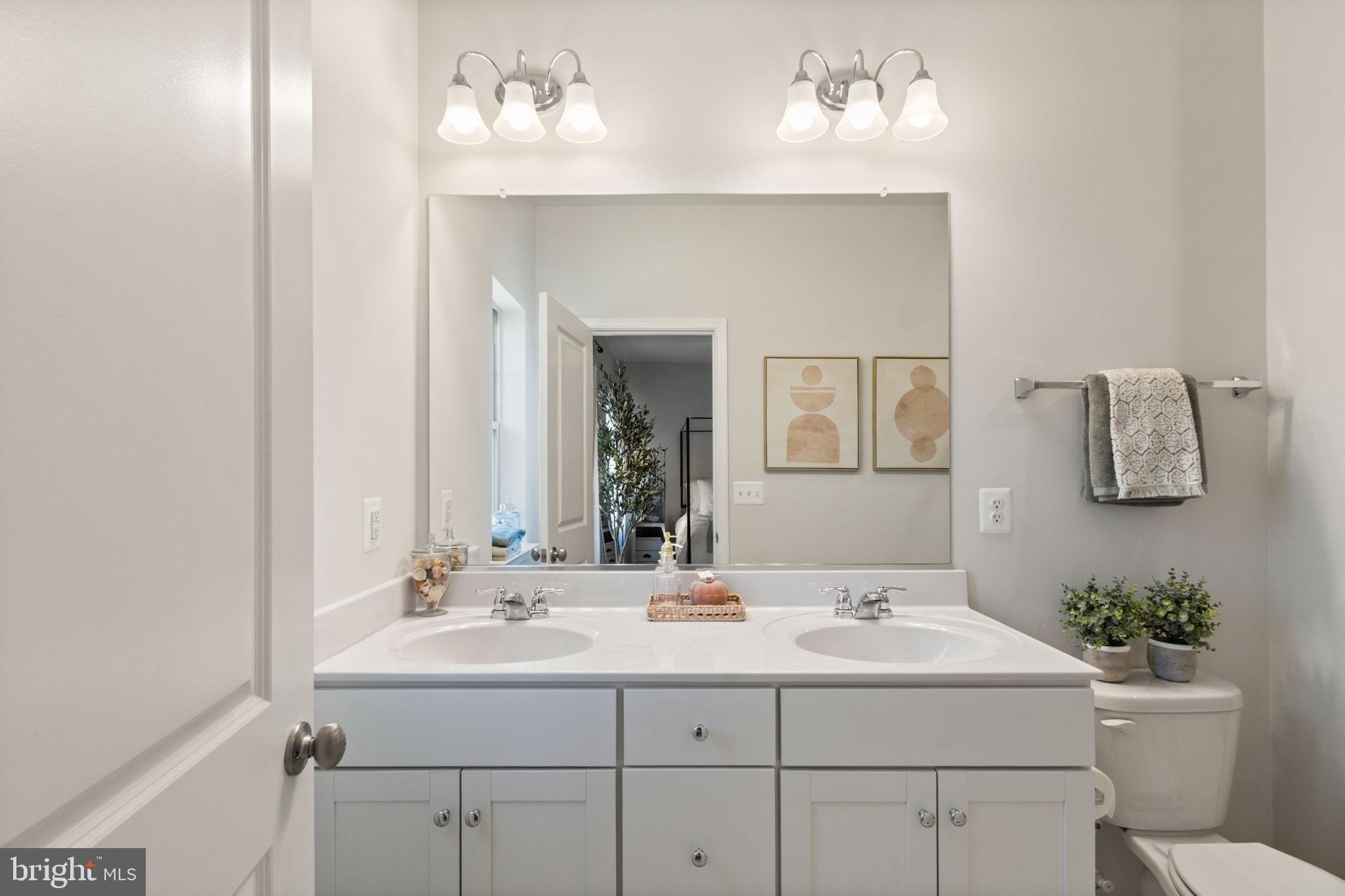 WHITSON WOODS - Residential