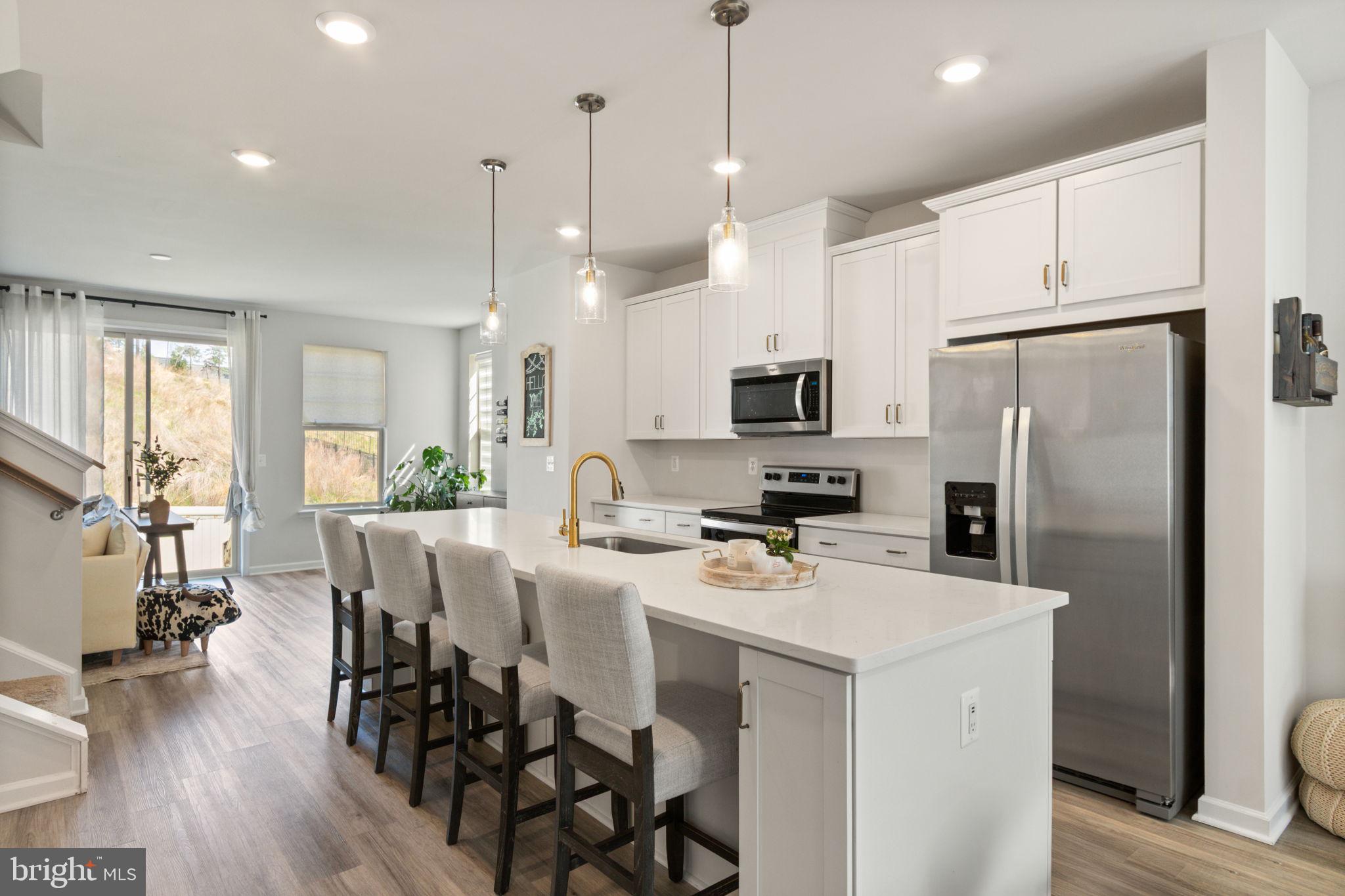 WHITSON WOODS - Residential