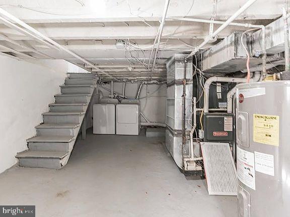 PHILADELPHIA (WEST) - Residential Lease