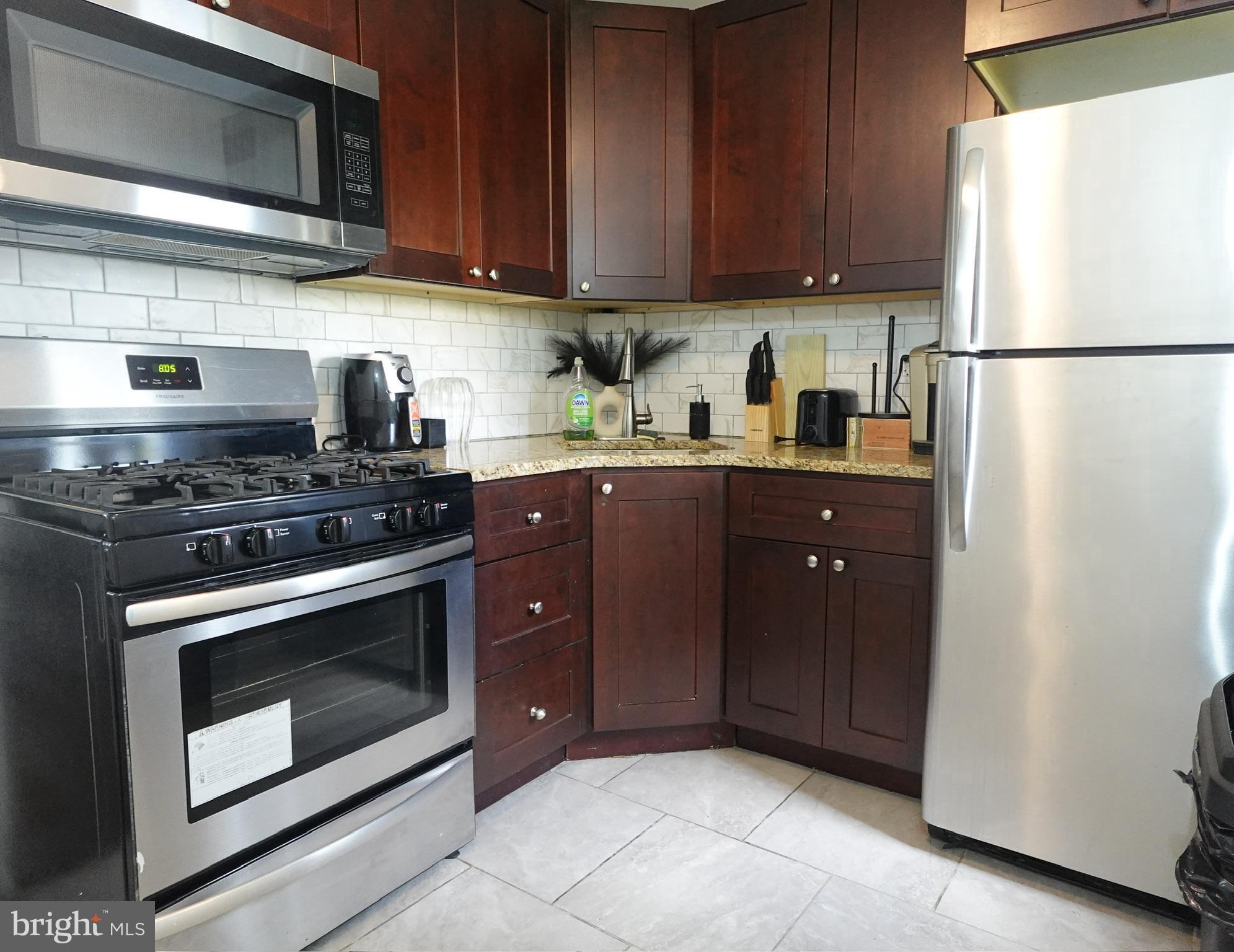 PHILADELPHIA (WEST) - Residential Lease