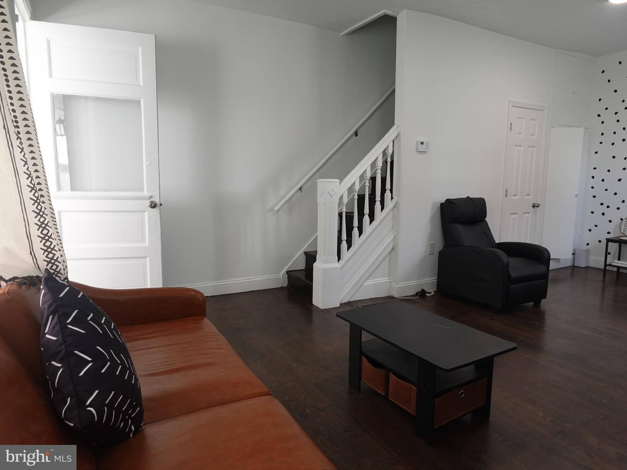 PHILADELPHIA (WEST) - Residential Lease