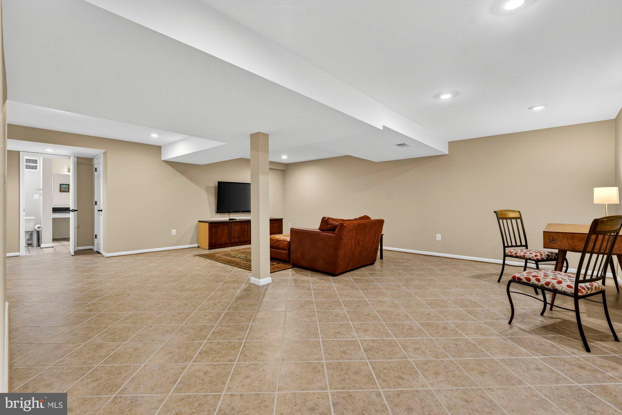 VIRGINIA RUN - Residential