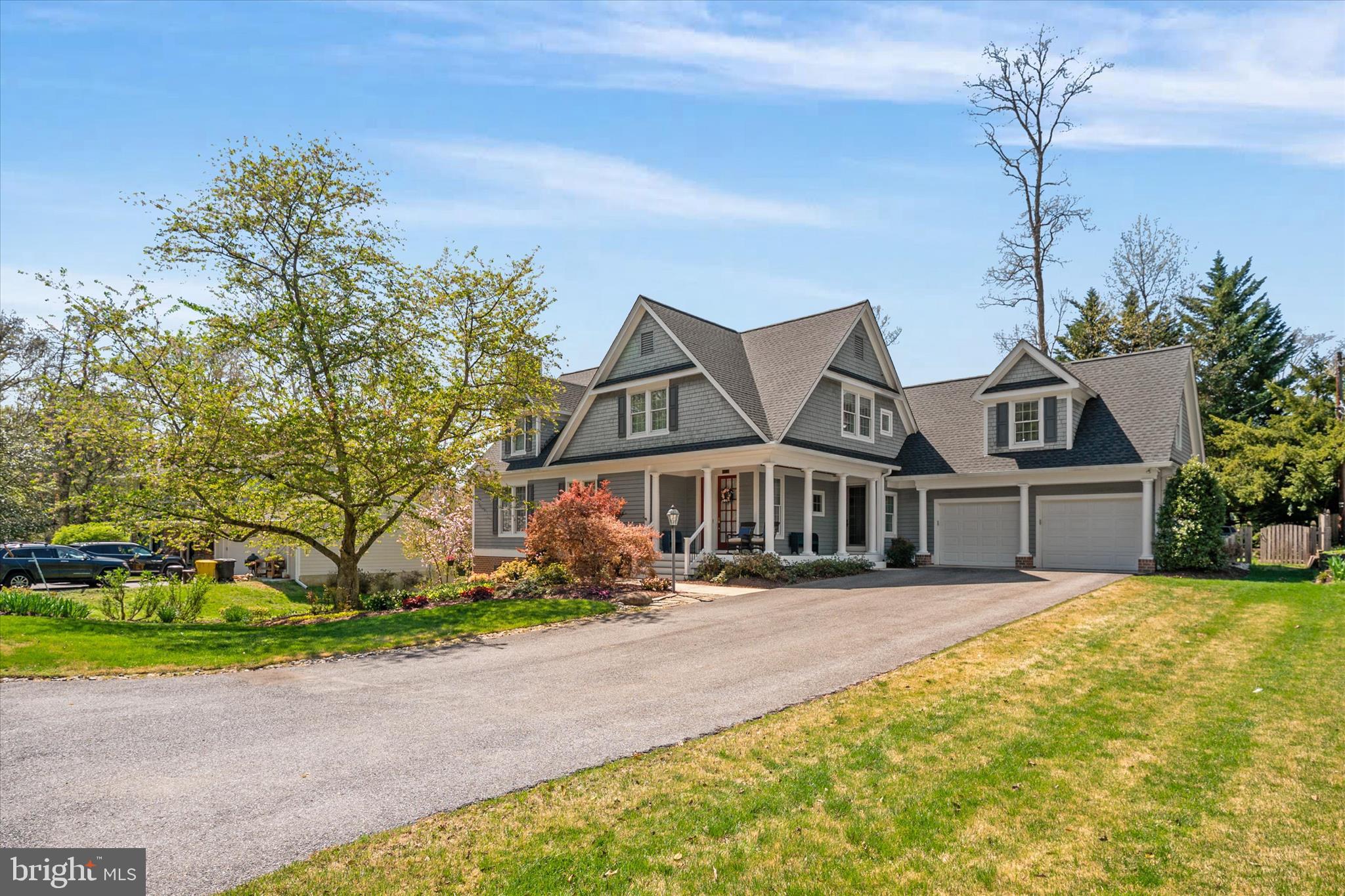 ROUND BAY - Residential